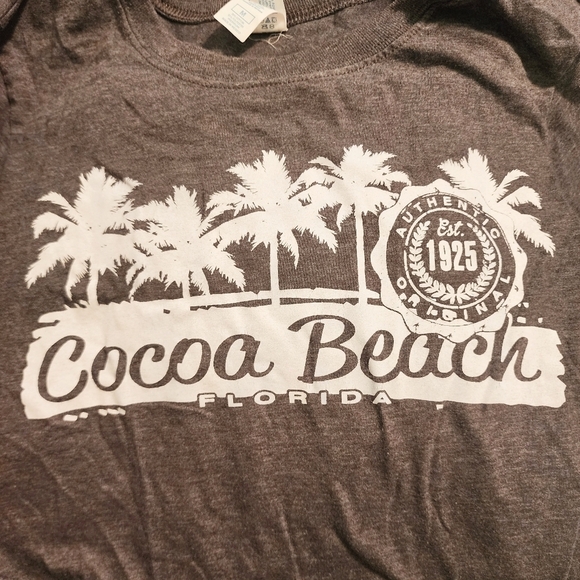 Delta Ringspun Cocoa Beach Florida Grey Graphic T-Shirt Tee Women’s Medium M EUC - Picture 3 of 5
